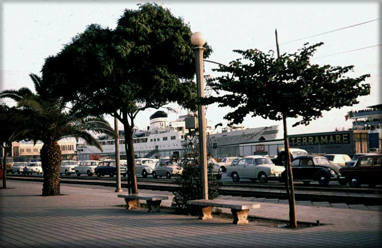 n_05  Faehre 'Calabria' .jpg